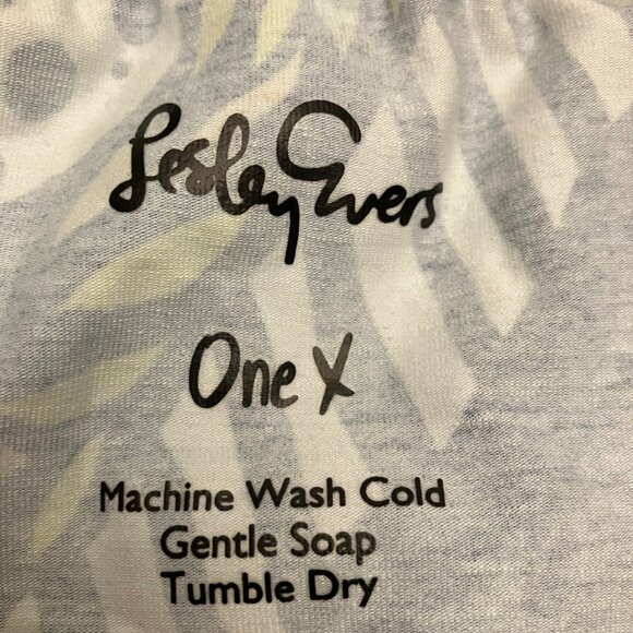 Bold Print Drawstring Cotton Dress - Picture 9 of 10